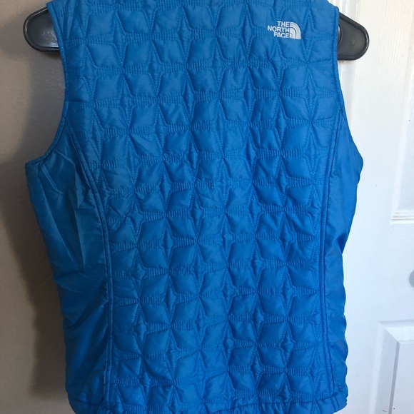 North Face vest size Xsmall - Picture 3 of 5